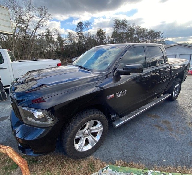2014 RAM 1500 Sport 4x4 Crew Cab's photo