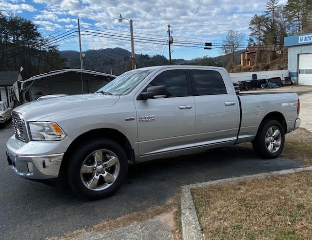 2018 RAM 1500 Big Horn 4x4 Crew Cab 6'4's photo